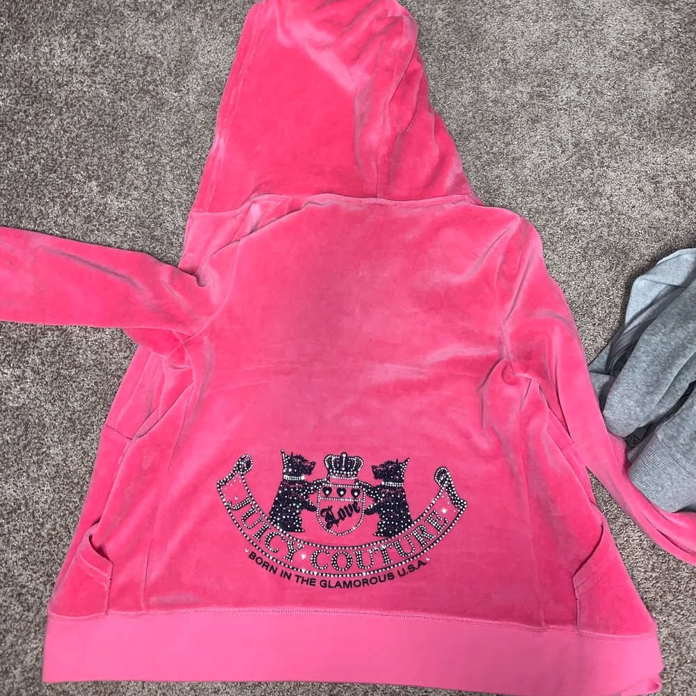 Never before worn Juicy couture lounge set